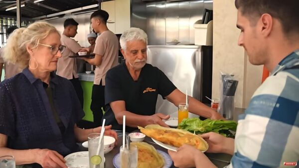 Experience Da Nangs Authentic Flavors on Private CAR - Why Choose Da Nang