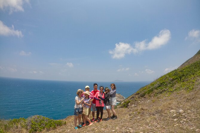 Experience Diving Bay Canh Islet With Catamaran - Catamaran Tour Details