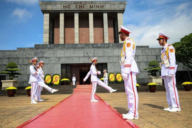 Experience Hanoi City With A Full Day Tour - Itinerary Highlights