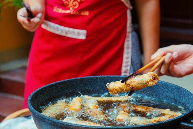 Experience Hanoi Cooking Class with Free Wine Tasting - Cultural Stories, Drinks, and the Dessert Experience