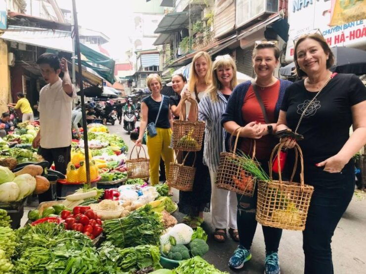 Experience Hanoi Food Culture With Cooking Class Tour - Tour Duration and Logistics