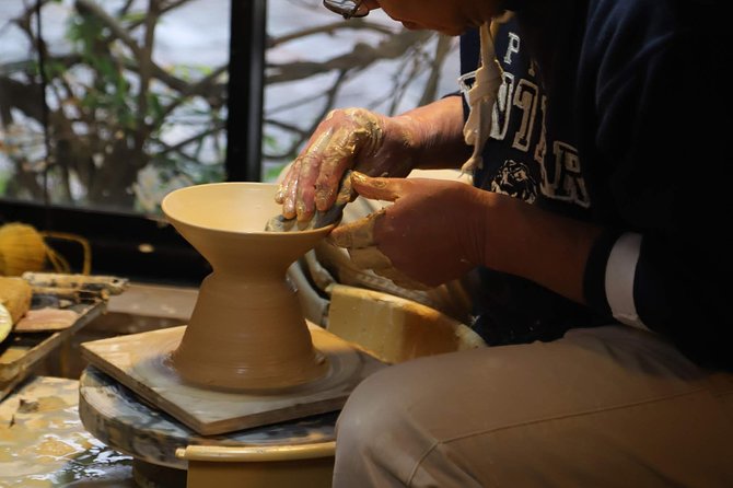 Experience Hasami Ware With Professionals 400 Years History and Modern Daily Use Pottery - Evolution of Hasami Ware Techniques