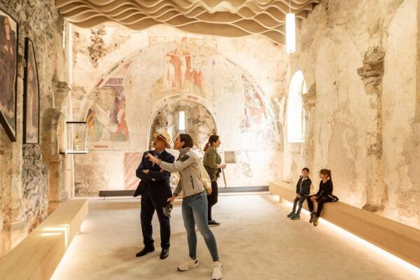 Experience Heinfels Castle: Guided Tour Through the Medieval Castle - Meeting Point and Availability