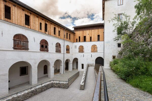 Experience Heinfels Castle: Guided Tour Through the Medieval Castle - Insights Into the Region