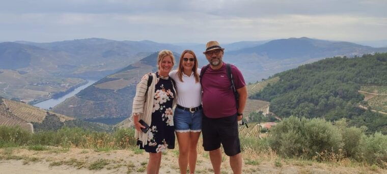 Experience in Pinhão: Wine Tasting, Lunch and Rabelo Boat - Overall Experience & Practical Considerations