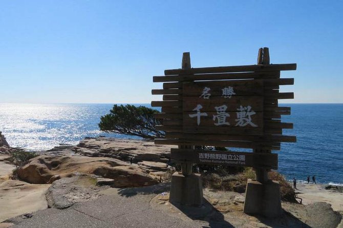 Experience in Wakayama - Koyasan and Shirahama Day Tour - Special Requests