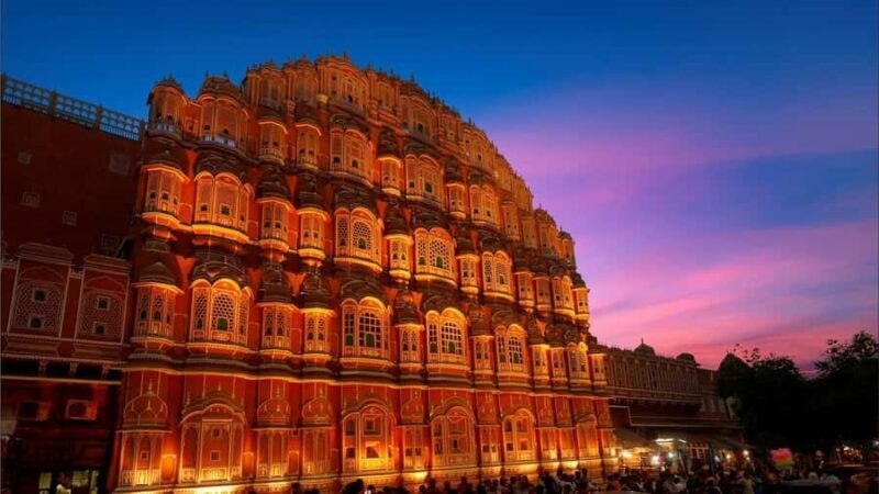 Experience Jaipur with Evening Tour by Car Including Dinner - Who Will Love This Experience?