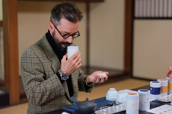 Experience Japanese Tea With a Teapot in Takayama - The Sum Up