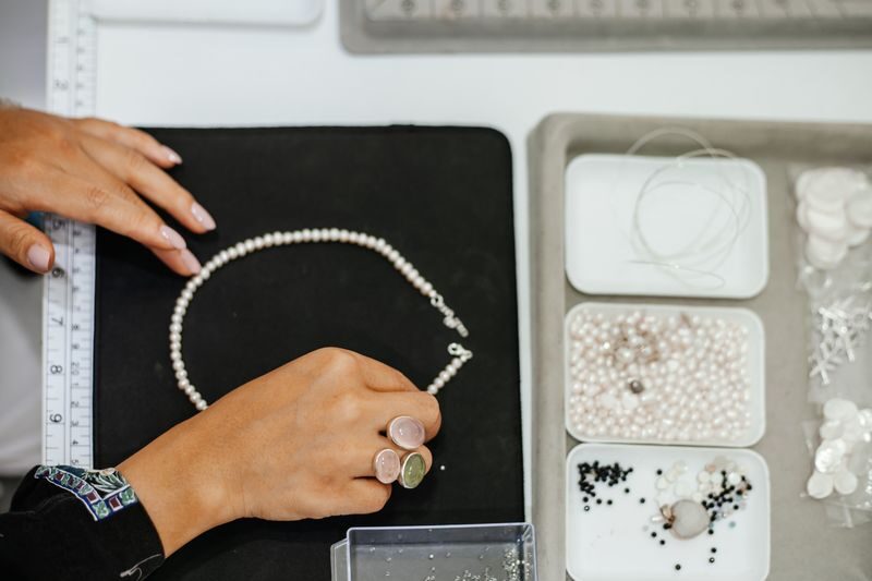 Experience Jewelry Workshop by Miya in Nha Trang - Choosing the ring, or paying for a different design