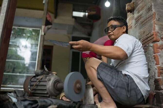 Experience Knife Making in Blacksmith Village - Who Will Love This Experience?