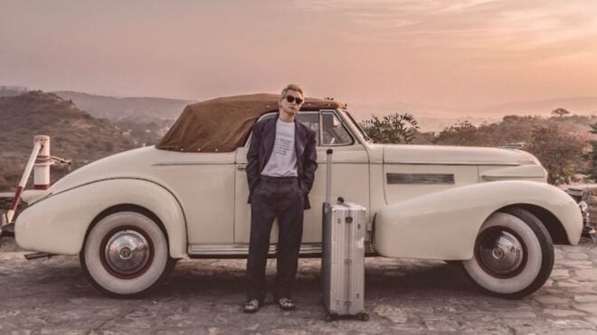 Experience Luxury: Private Museum, Skywalk, Vintage Car Ride - Highlights