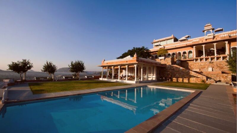 Experience Luxury: Private Museum, Vintage Car Ride - The Sum Up