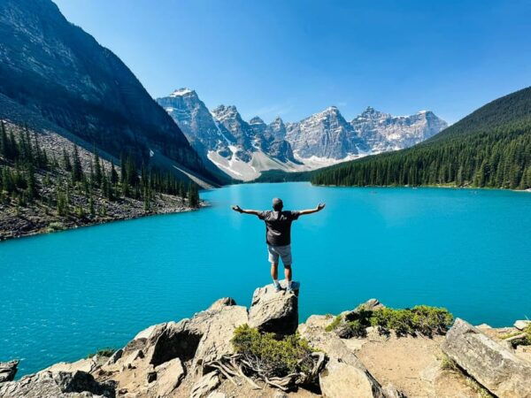 Experience Moraine & Lake Louise From Banff, Canmore&Calgary - Glacier Drinking Water Availability