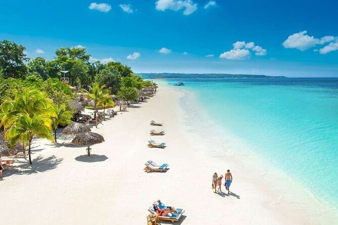 Experience Negril Seven Mile Beach & Jamaica's Famous Ricks Café - What Could Be Better?
