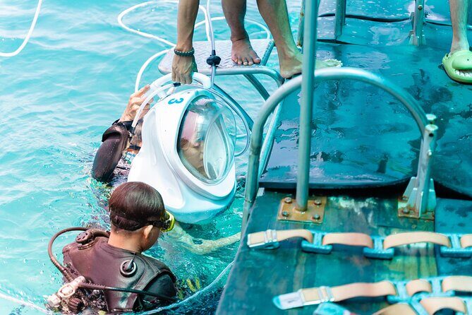 Experience Nha Trang Sea Walk and Traditional Seafood Cuisine - An In-Depth Look at the Nha Trang Sea Walk Experience