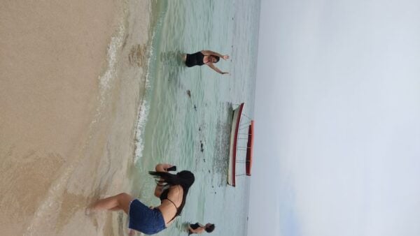 Experience One Day in Playa Tranquila Barú Cartagena - Geolocation History Exploration