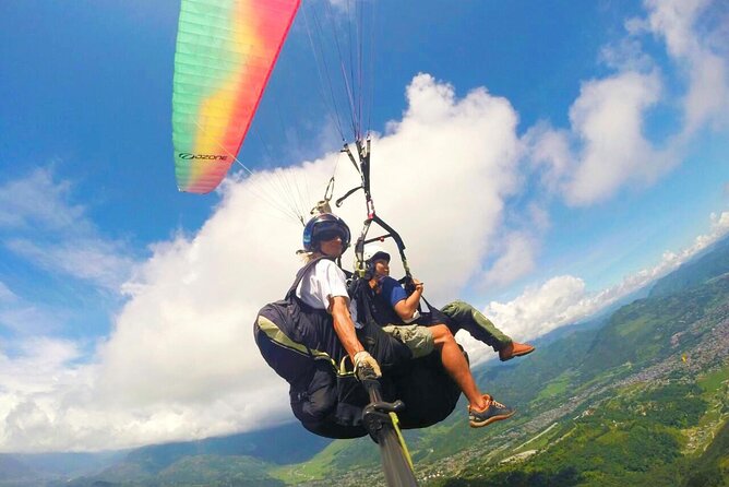 Experience Paragliding at a 1000-Meter Height in Nha Trang - Soaring Through the Skies at 1000 Meters