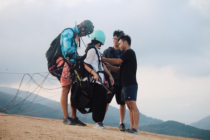 Experience Paragliding at a 1000-Meter Height in Nha Trang - Booking Information and Pricing