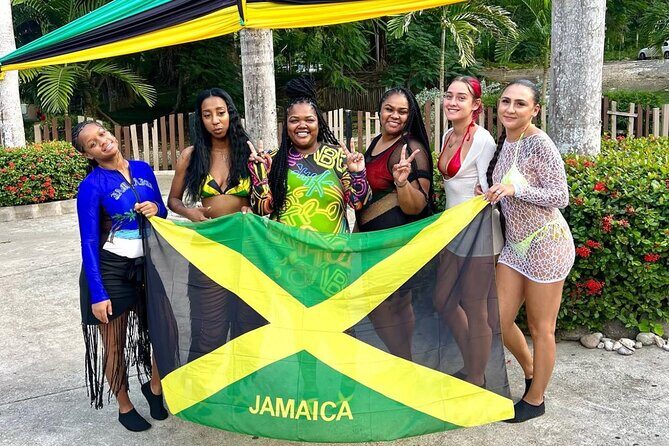 Experience private Airport Transfer to Falmouth - Who is This Transfer Best For?