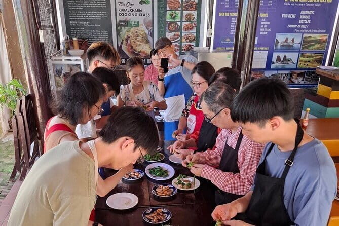 Experience Private Cooking Class in Vegetables Village Tra Que - Who Should Consider This?