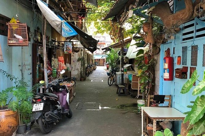 Experience Real Bangkok by Bike - Explore Chinatown and Beyond