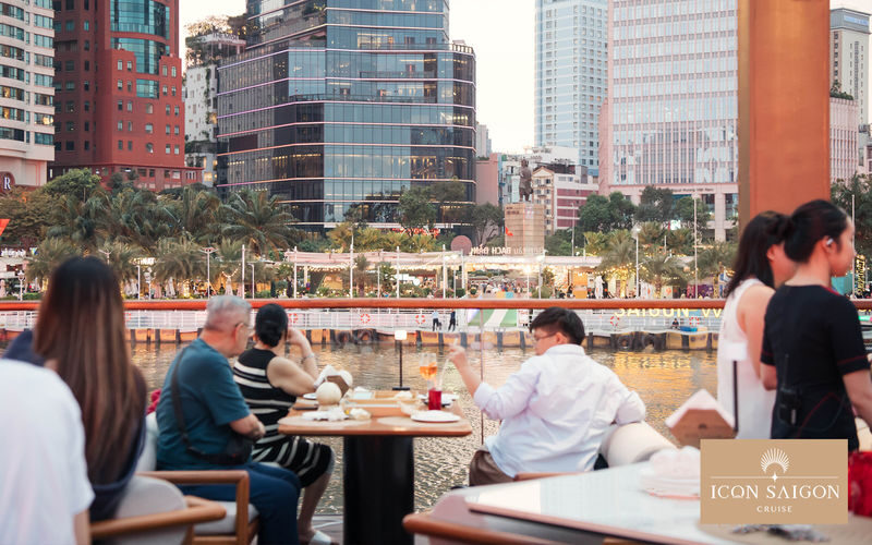 Experience Saigon River Sunset on Luxury Icon Saigon Cruise - Choosing a package without overpaying