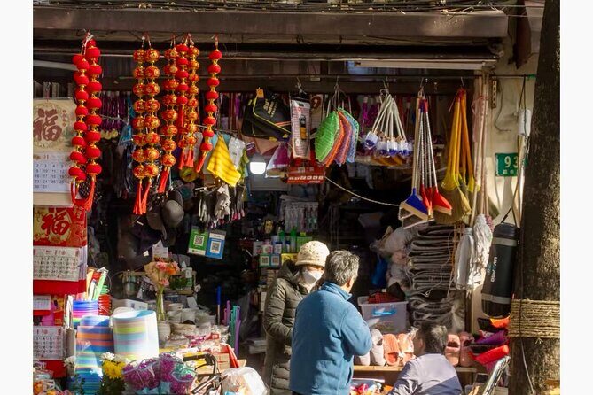 Experience Shanghai Like a Native A Day in Local Life - Breaking Down the Experience: What to Expect