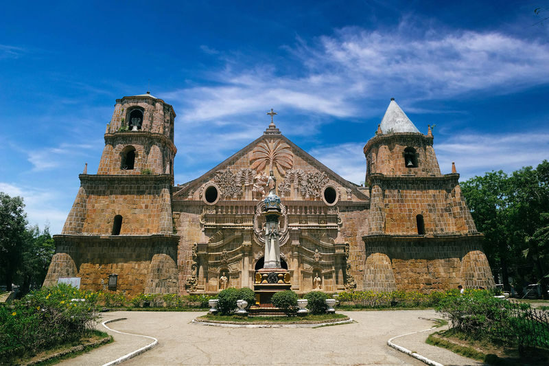 Experience South Iloilo: Eco-Cultural Pilgrimage Tour & Weaving - Miagao Church is the day’s architectural anchor