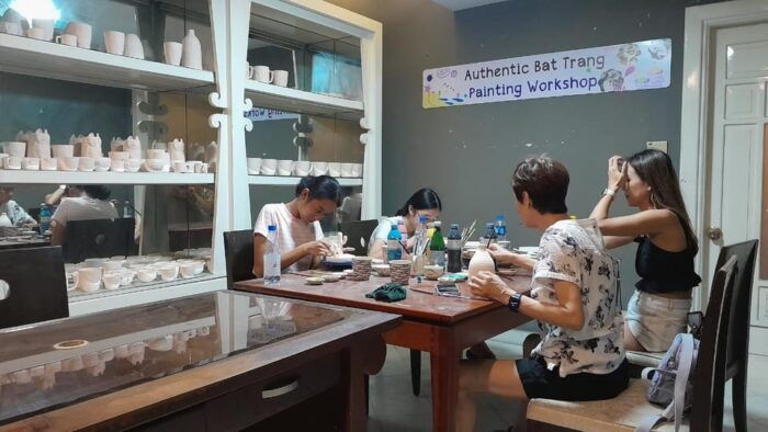 Experience the Art of Ceramic Painting | Hanoi’s Old Quarter - Getting to the Studio