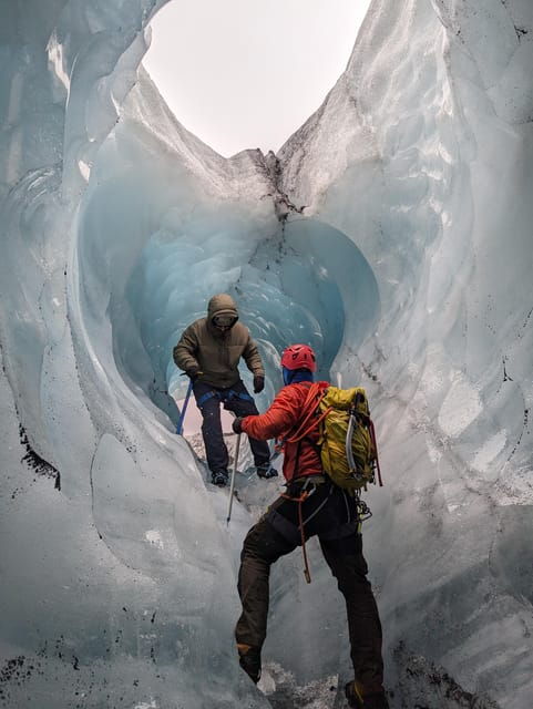 Experience the Glacier in Micro Group - Participant Restrictions