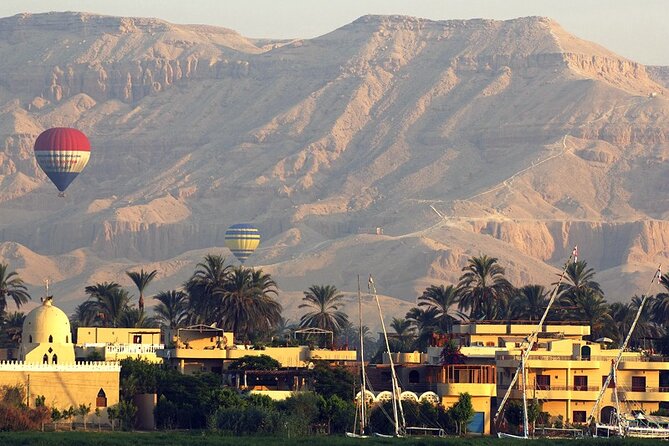 Experience the Magic of a Luxor Sunrise Hot Air Balloon Ride - Luxor, Egypt: The Perfect Setting