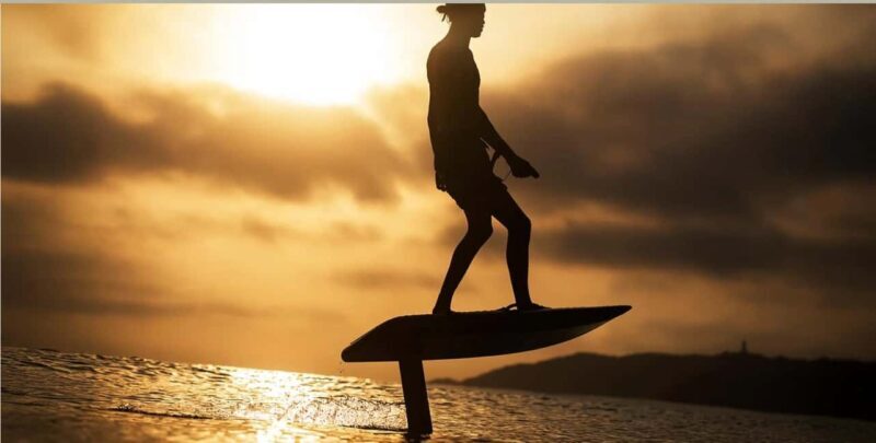 Experience the thrill of flying over the water - Guided e-foil rental - Experience the thrill of flying over water - Guided e-foil rental