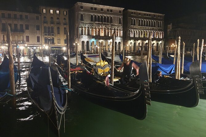 Experience Venice Like a Local on a Guided Small Group Walking Tour By Night - Good To Know