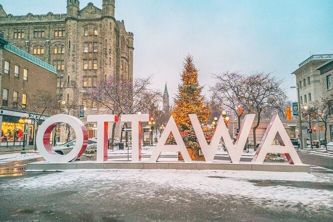 Experience Walking Christmas Tour in Magical Ottawa - Stop 2: Lionel Britton Park