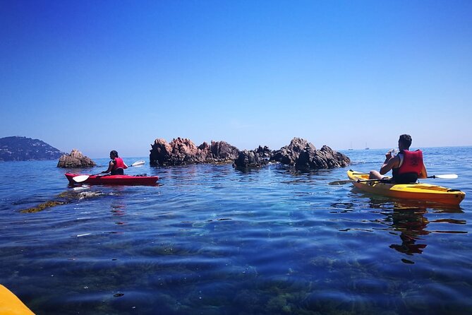 Experiencia De Kayak En La Costa Brava Con Snorkel Y Remo Desde Barcelona - Scenic Beauty