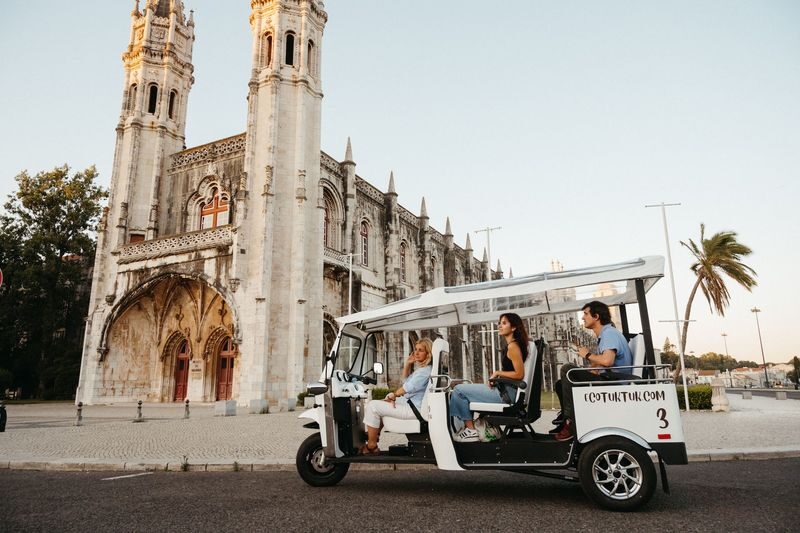 Expert Plus Tour of Lisbon by Eco Tuk Tuk - At a glance: four hours, one private tuk-tuk