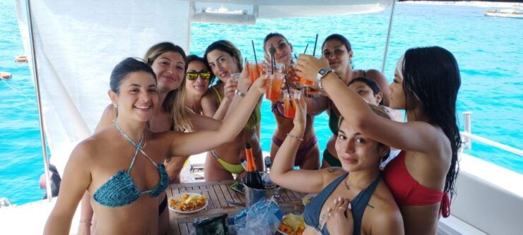 Expertial Excursion in Boat Marine Reserves - Tour Details