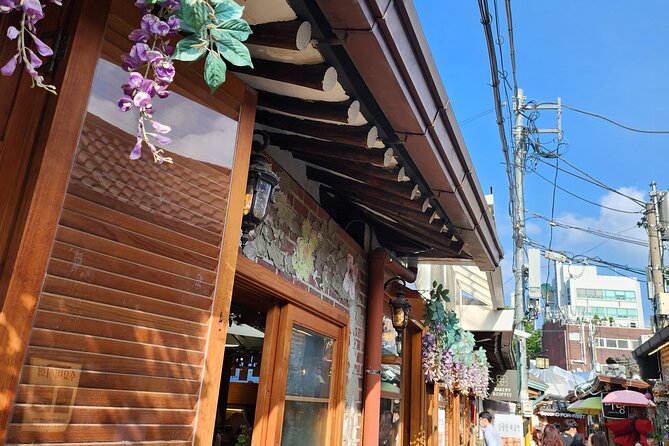 Exploration of a Private Day Tour of Seouls Hidden Wonders - Common Questions