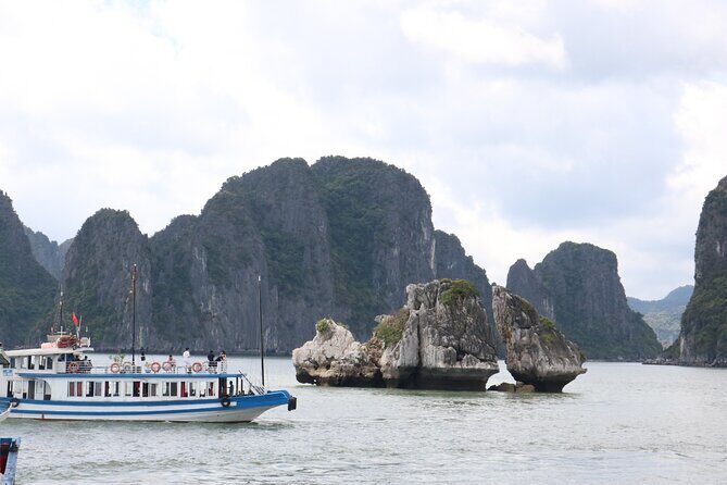 Explore 04 Hours Halong Bay Day Cruise Shore Excursion - Good To Know
