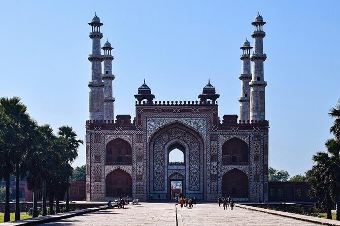 Explore Agra from Delhi by Car - FAQ