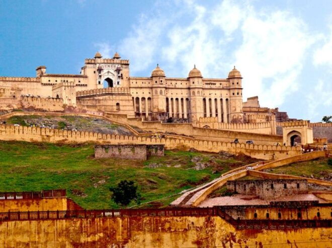 Explore Agra From Jaipur And Drop At Delhi With Transport - Booking