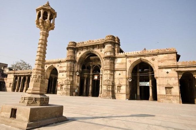 Explore Ahmedabad Spiritual Sites - a Private Tour With Akshardham Temple& Lunch - Start Time and Additional Details