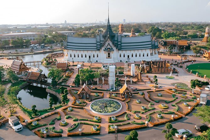Explore Ancient City Mueang Boran and Erawan Museum Ticket Tour - Dining and Additional Options
