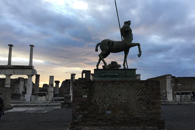 Explore and Experience Pompeii - Insights Into Pompeiis Art and Culture
