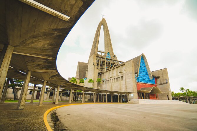 Explore and Learn the Culture of the Dominicans - Traditional Music and Dance Forms