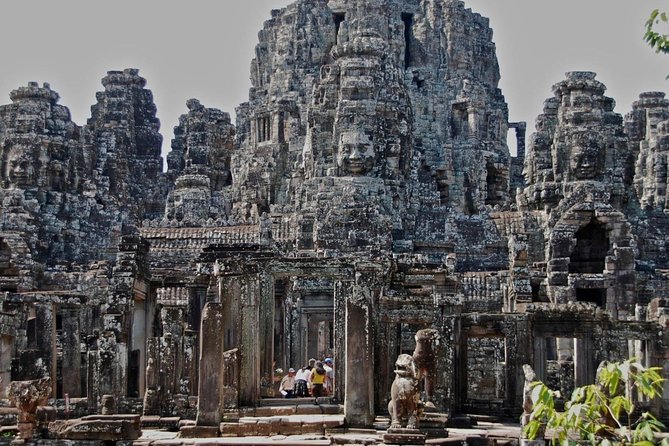 Explore Angkor Wat Temple , Bayon Temple and Jungle Temple Ta-Prohm - Angkor Wat: The Ultimate Guide