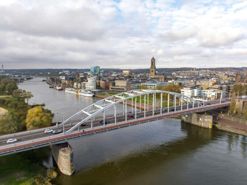 Explore Arnhem with a Local Guide City Tour - Good To Know