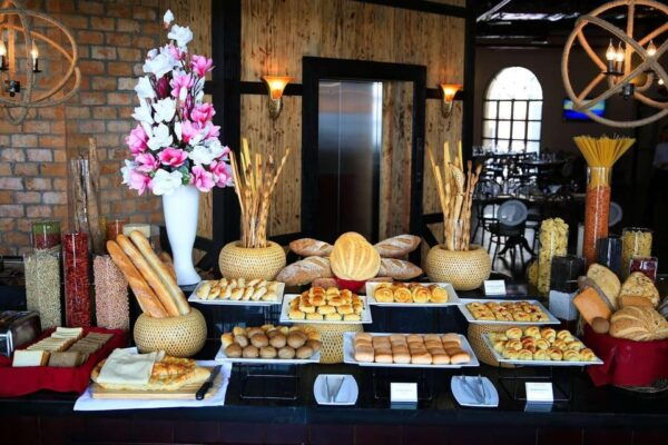 Explore Ba Na Hill, Golden Bridge in the Sunset With Dinner - Sunset Views at Ba Na Hill