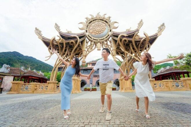 Explore Ba Na Hills - Golden Bridge With Tour Guide - Whats Included in the Tour