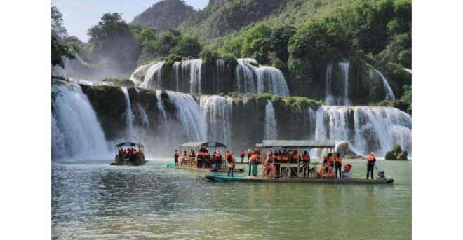 Explore Ban Gioc Waterfall Tour From Hanoi in 2 Days - Day 1 Itinerary